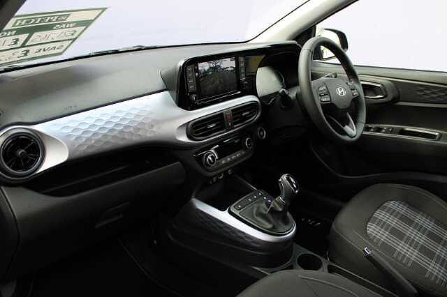 Hyundai i10 1.2 [79] Premium 5dr Auto [Nav]