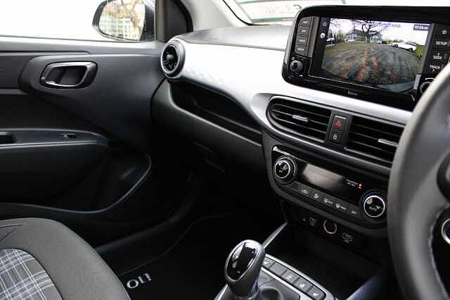 Hyundai i10 1.2 [79] Premium 5dr Auto [Nav]