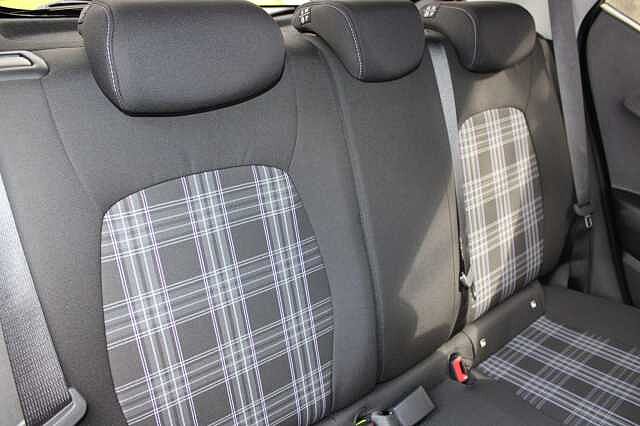 Hyundai i10 1.2 [79] Premium 5dr Auto [Nav]