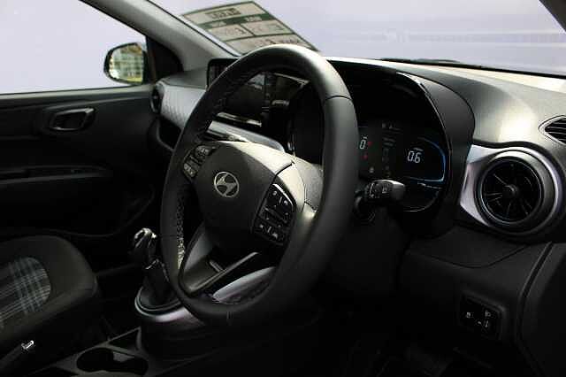 Hyundai i10 1.2 [79] Premium 5dr Auto [Nav]