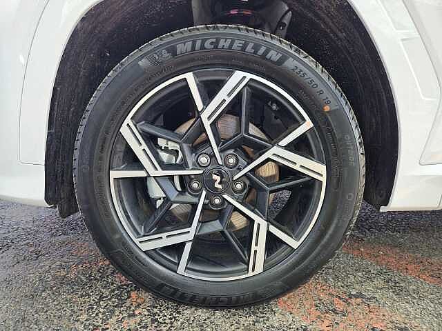 Hyundai TUCSON 1.6T 239 Hybrid N Line 5dr Auto White