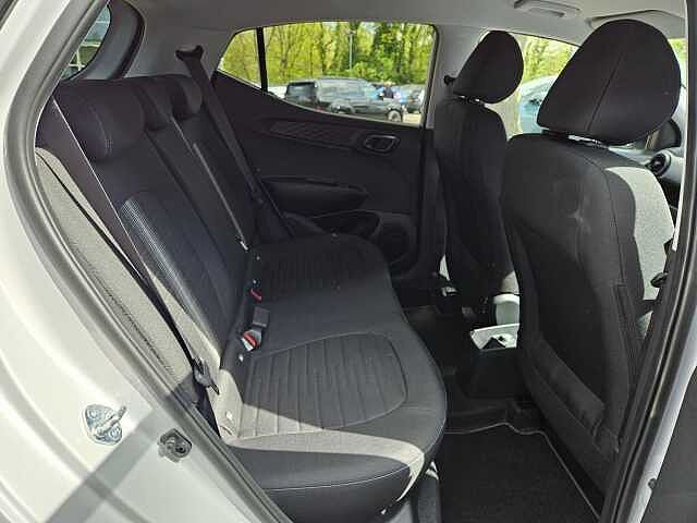 Hyundai i10 1.0 [63] Advance 5dr [Nav]