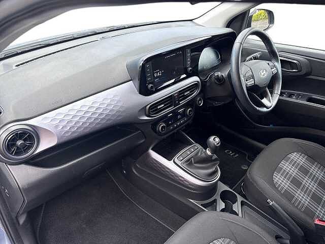 Hyundai i10 1.0 [63] Premium 5dr [Nav]