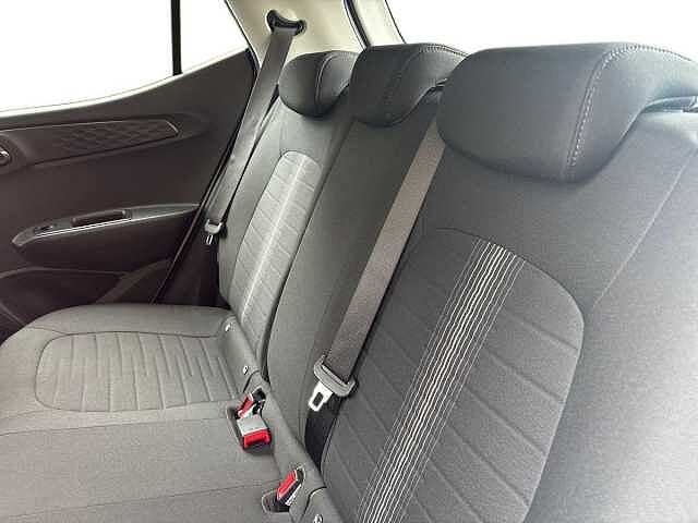 Hyundai I10 1.0 MPi SE Connect 5dr White