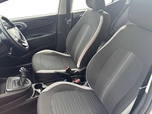 Hyundai I10 1.2 MPi SE Connect 5dr Auto White