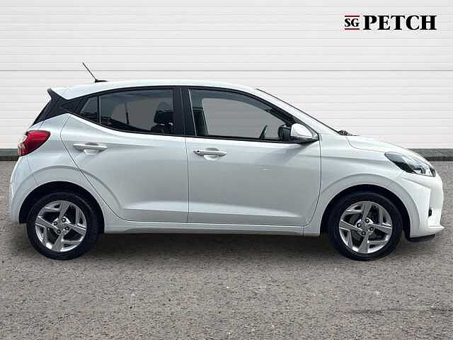Hyundai I10 1.2 MPi SE Connect 5dr Auto White