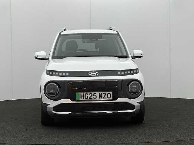 Hyundai INSTER 49kWh 02