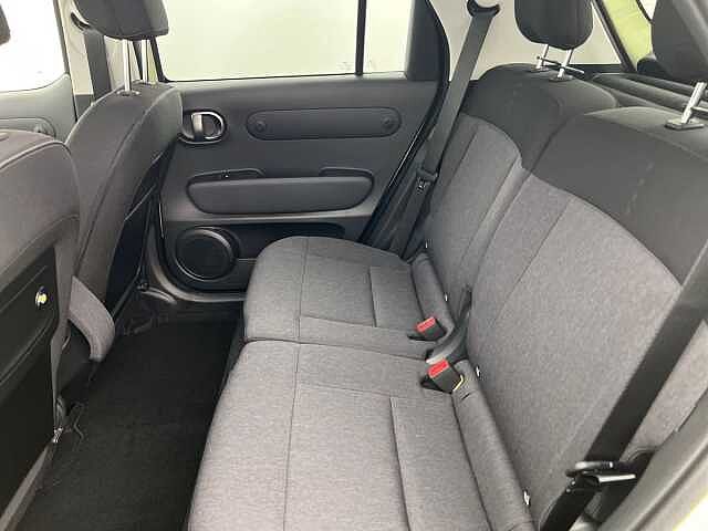 Hyundai Inster 49kWh 02