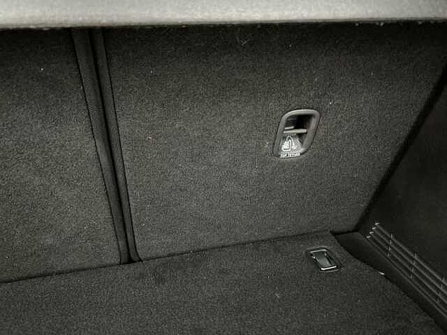 Hyundai KONA GDi Hybrid DCT Premium RED