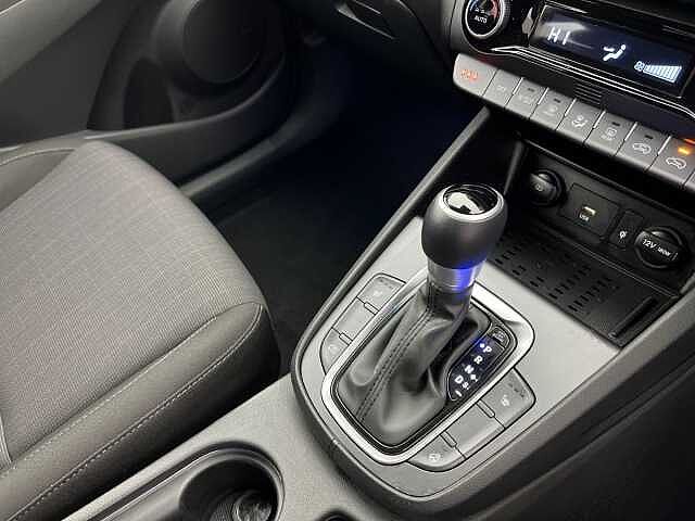 Hyundai KONA GDi Hybrid DCT Premium RED