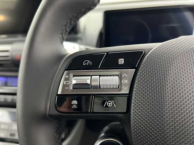 Hyundai INSTER 49kWh 02