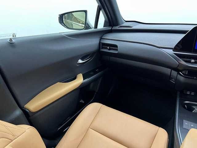 Lexus Ux 250h 2.0 F-Sport Design 5dr CVT