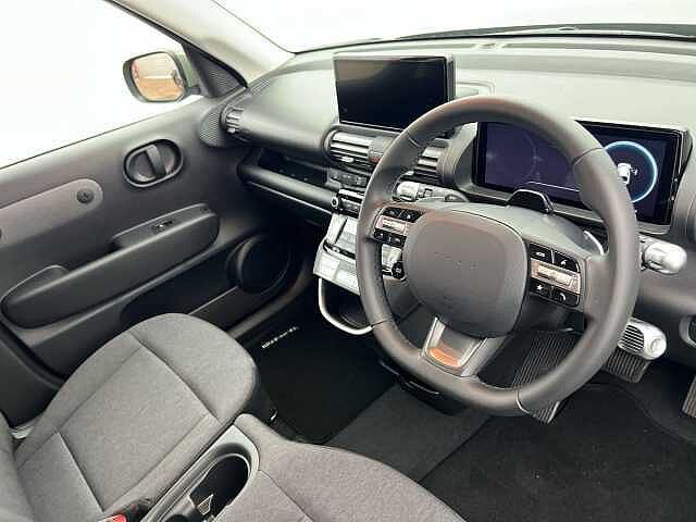 Hyundai INSTER 85kW 49kWh 01