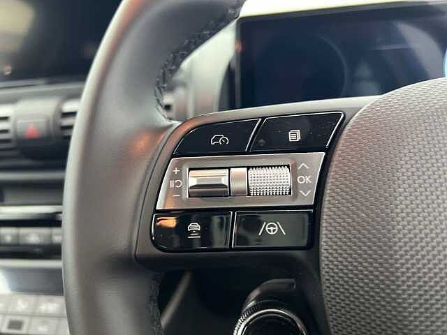 Hyundai INSTER 85kW 49kWh 01