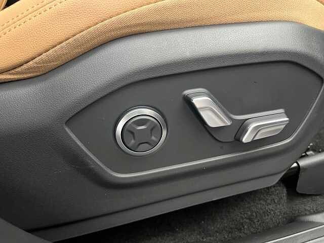 Hyundai SANTA FE 1.6 TGDi 239 Hybrid Ultimate