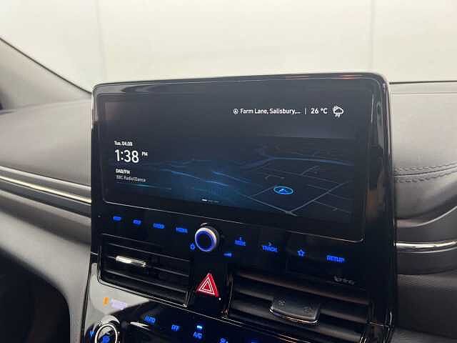 Hyundai IONIQ 1.6 GDi Hybrid DCT Premium RED