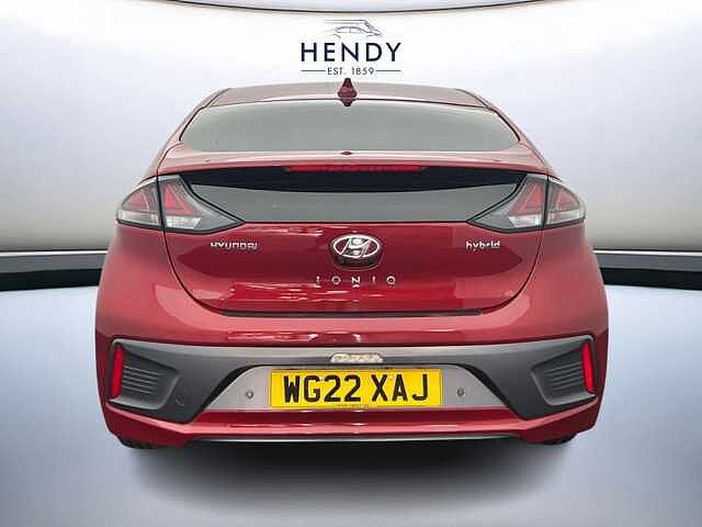 Hyundai IONIQ 1.6 GDi Hybrid DCT Premium RED