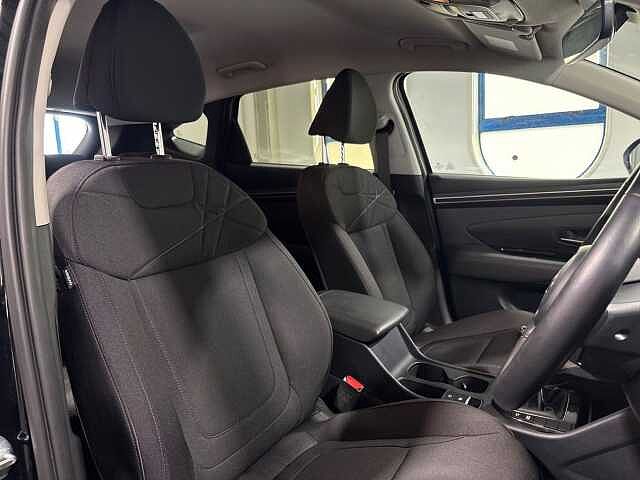 Hyundai TUCSON 1.6 TGDi SE Connect