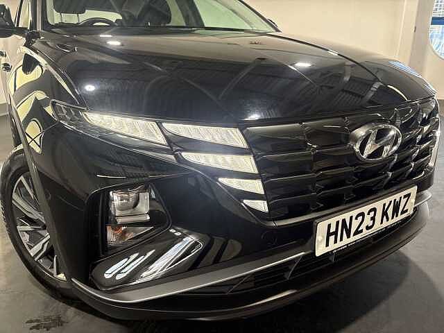Hyundai TUCSON 1.6 TGDi SE Connect