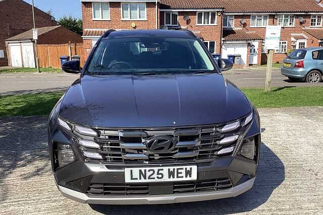 Hyundai Tucson Estate 1.6T Plug-in Hybrid Premium 5dr 4WD Auto