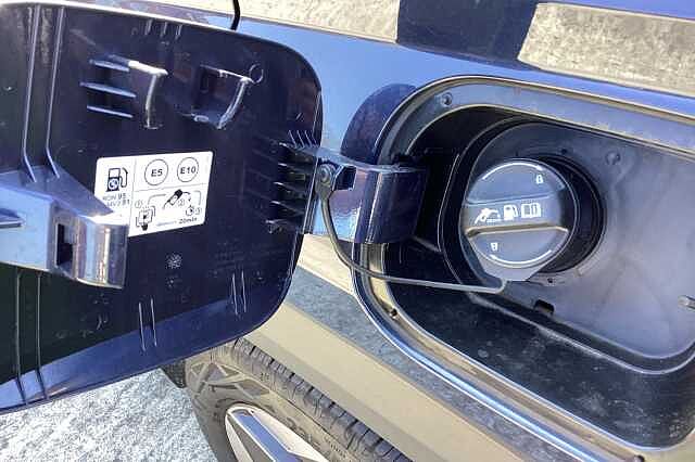 Hyundai Tucson Estate 1.6T Plug-in Hybrid Premium 5dr 4WD Auto