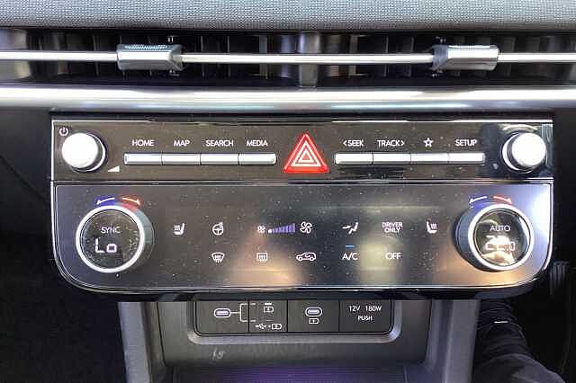 Hyundai Tucson Estate 1.6T Plug-in Hybrid Premium 5dr 4WD Auto