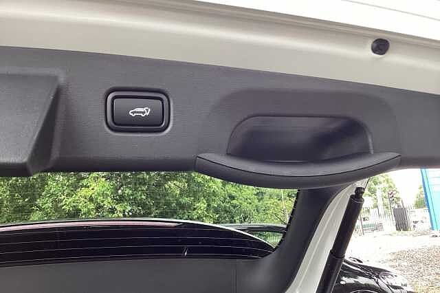 Hyundai Tucson 1.6T 48V MHD Premium 5dr DCT