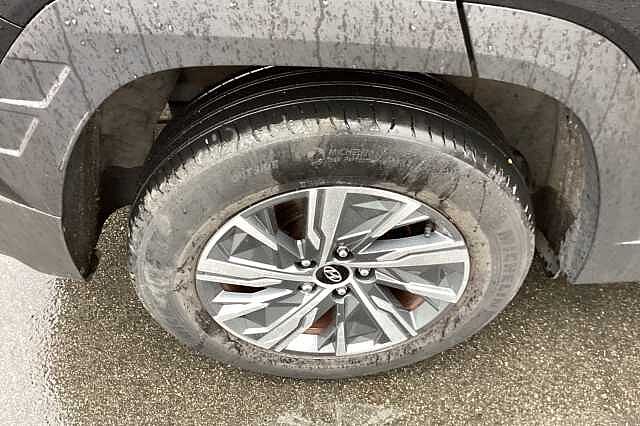 Hyundai TUCSON 1.6 T-GDi Hybrid Aut. 2023MY SE Connect Black