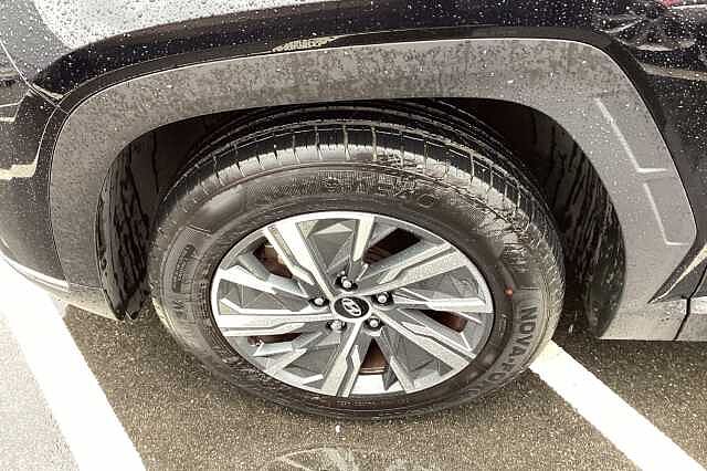 Hyundai TUCSON 1.6 T-GDi Hybrid Aut. 2023MY SE Connect Black