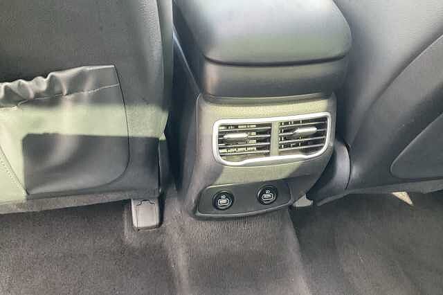 Hyundai SANTA FE 1.6 TGDi Hybrid Ultimate 5dr 4WD Auto