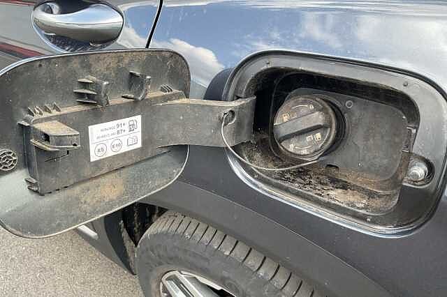 Hyundai SANTA FE 1.6 TGDi Hybrid Ultimate 5dr 4WD Auto