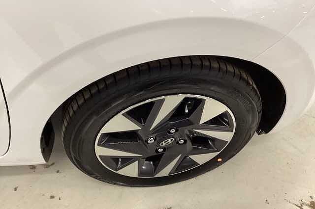 Hyundai i10 1.0 [63] Advance 5dr [Nav]