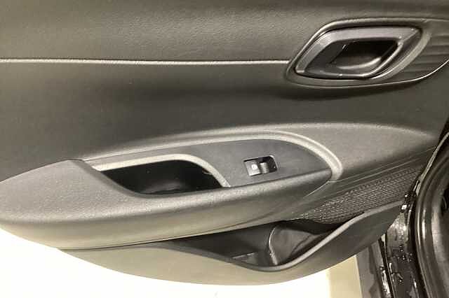 Hyundai BAYON 1.0 TGDi 48V MHEV Premium 5dr Black