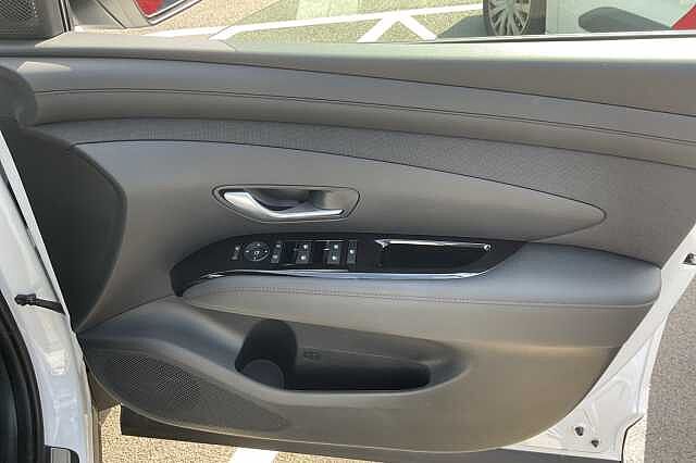 Hyundai TUCSON 1.6T 239 Hybrid Black Line 5dr Auto