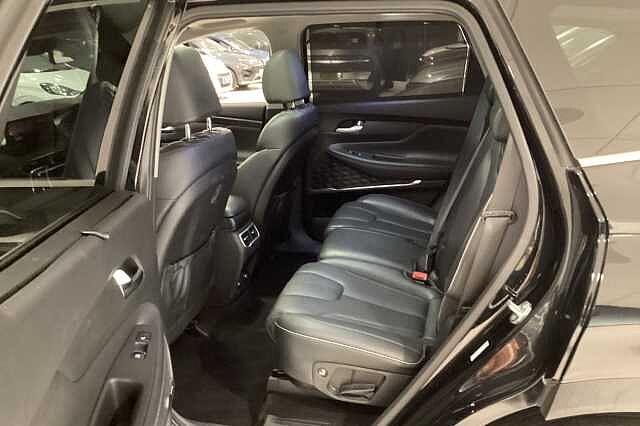 Hyundai SANTA FE 1.6 TGDi Plug-in Hybrid Ultimate 5dr 4WD Auto