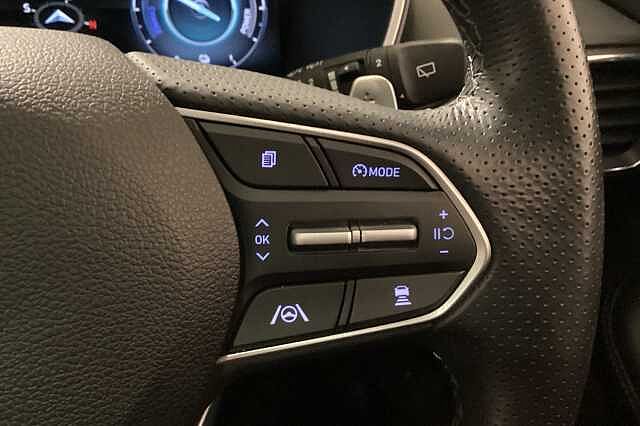 Hyundai SANTA FE 1.6 TGDi Plug-in Hybrid Ultimate 5dr 4WD Auto