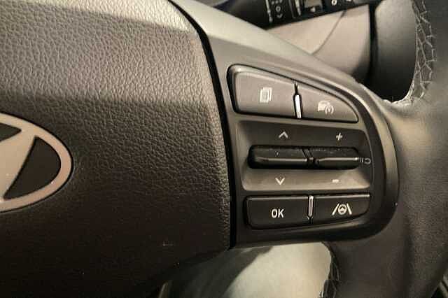 Hyundai i10 1.0 Advance 5dr Auto