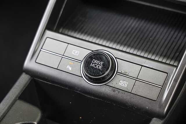 Hyundai KONA E (218ps) Advance