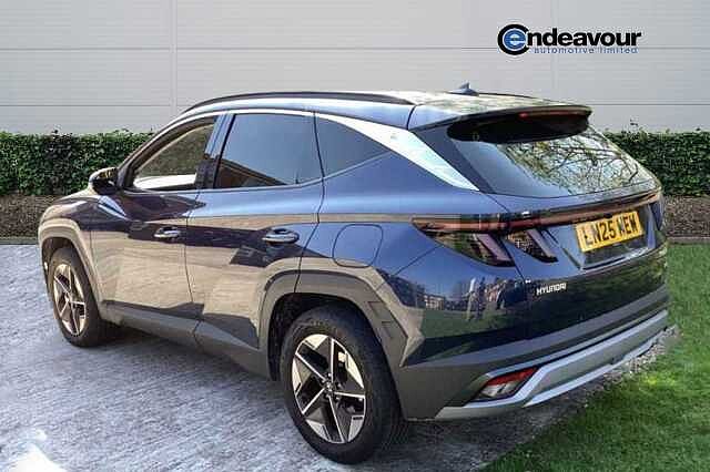 Hyundai Tucson Estate 1.6T Plug-in Hybrid Premium 5dr 4WD Auto