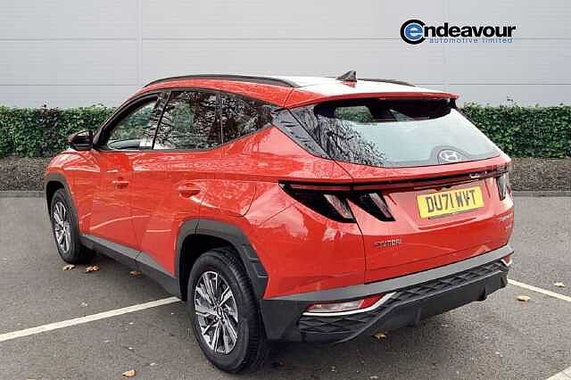 Hyundai TUCSON 1.6 TGDi Hybrid 230 SE Connect 5dr 2WD Auto Red