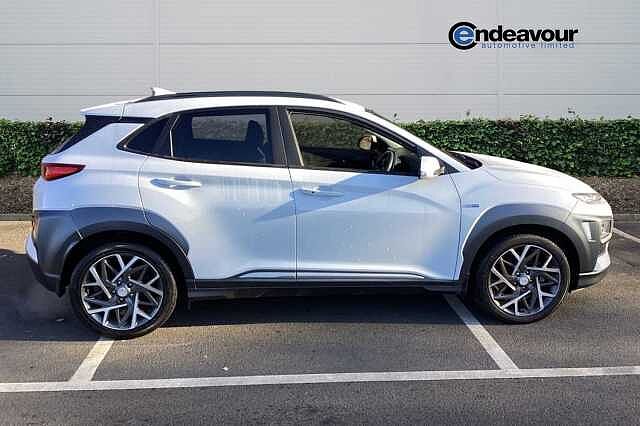Hyundai KONA 1.6 GDi Hybrid Premium SE 5dr DCT White