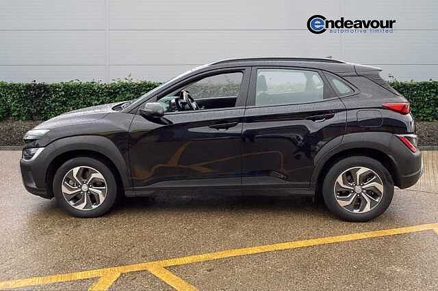 Hyundai KONA 1.6 GDi Hybrid SE Connect 5dr DCT Black