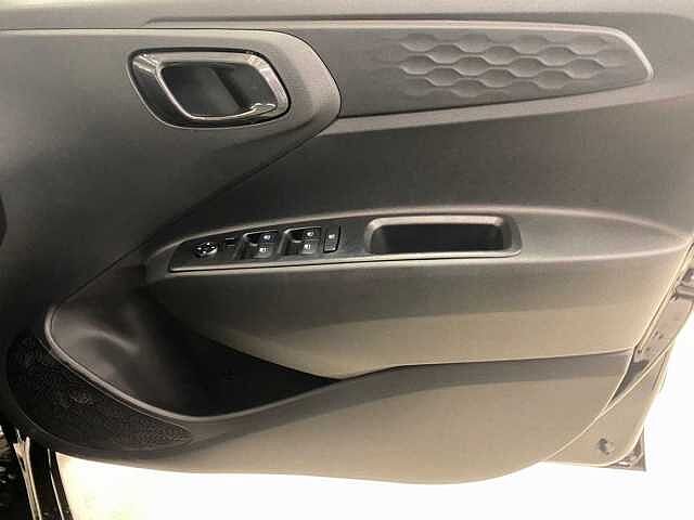 Hyundai i10 1.2 SE Connect 5 Door