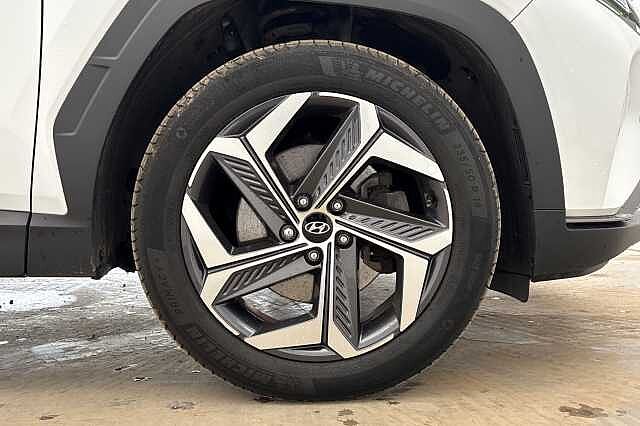 Hyundai TUCSON 1.6 TGDi Hybrid 230 Premium 5dr 2WD Auto White