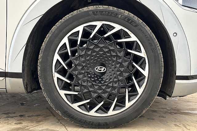 Hyundai IONIQ 5 160kW Ultimate 73 kWh 5dr Auto Gold