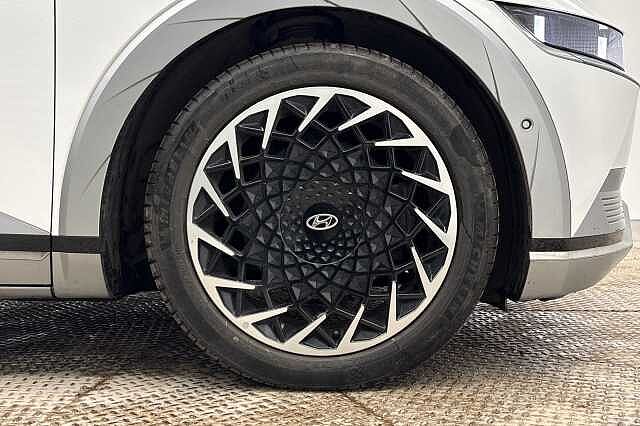 Hyundai IONIQ 5 168kW Ultimate 77 kWh 5dr Auto White