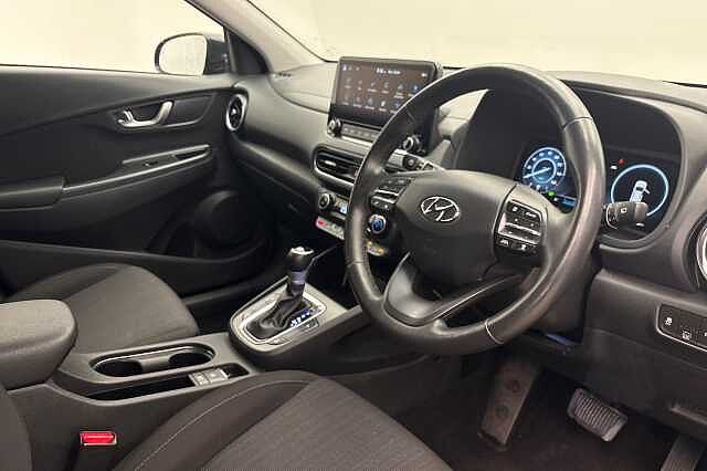 Hyundai KONA 1.6 GDi Hybrid Premium 5dr DCT Black