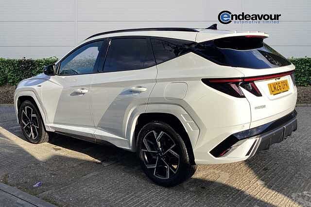Hyundai TUCSON 1.6T Hybrid N Line 5dr Auto White