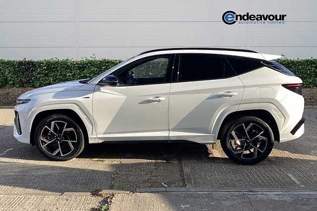 Hyundai TUCSON 1.6T Hybrid N Line 5dr Auto White