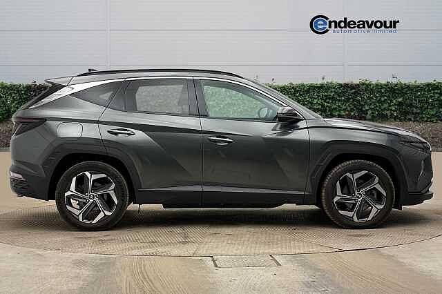 Hyundai TUCSON 1.6 TGDi Plug-in Hybrid Premium 5dr 4WD Auto